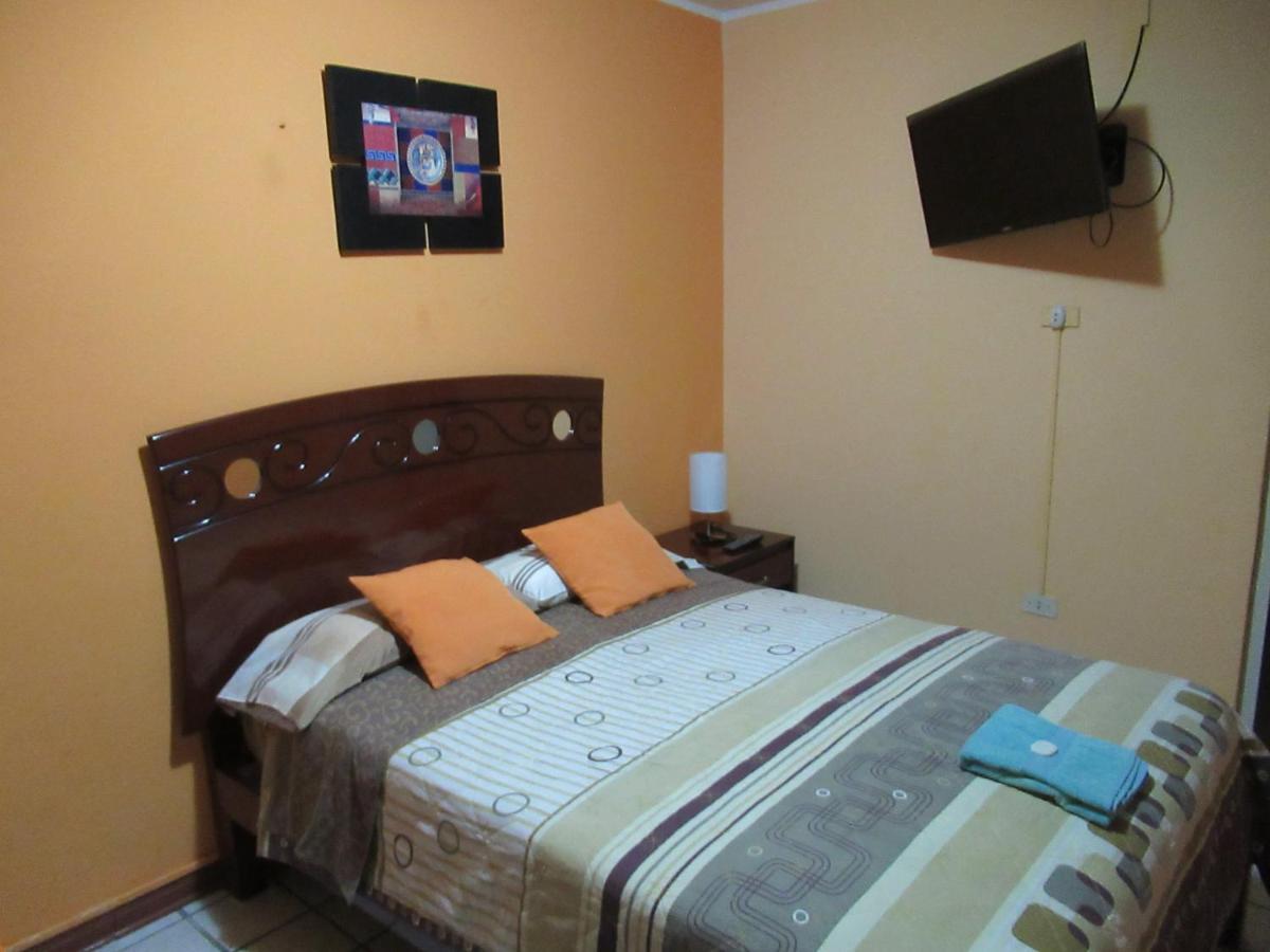 Kurmi Hostel Lima Airport Eksteriør billede