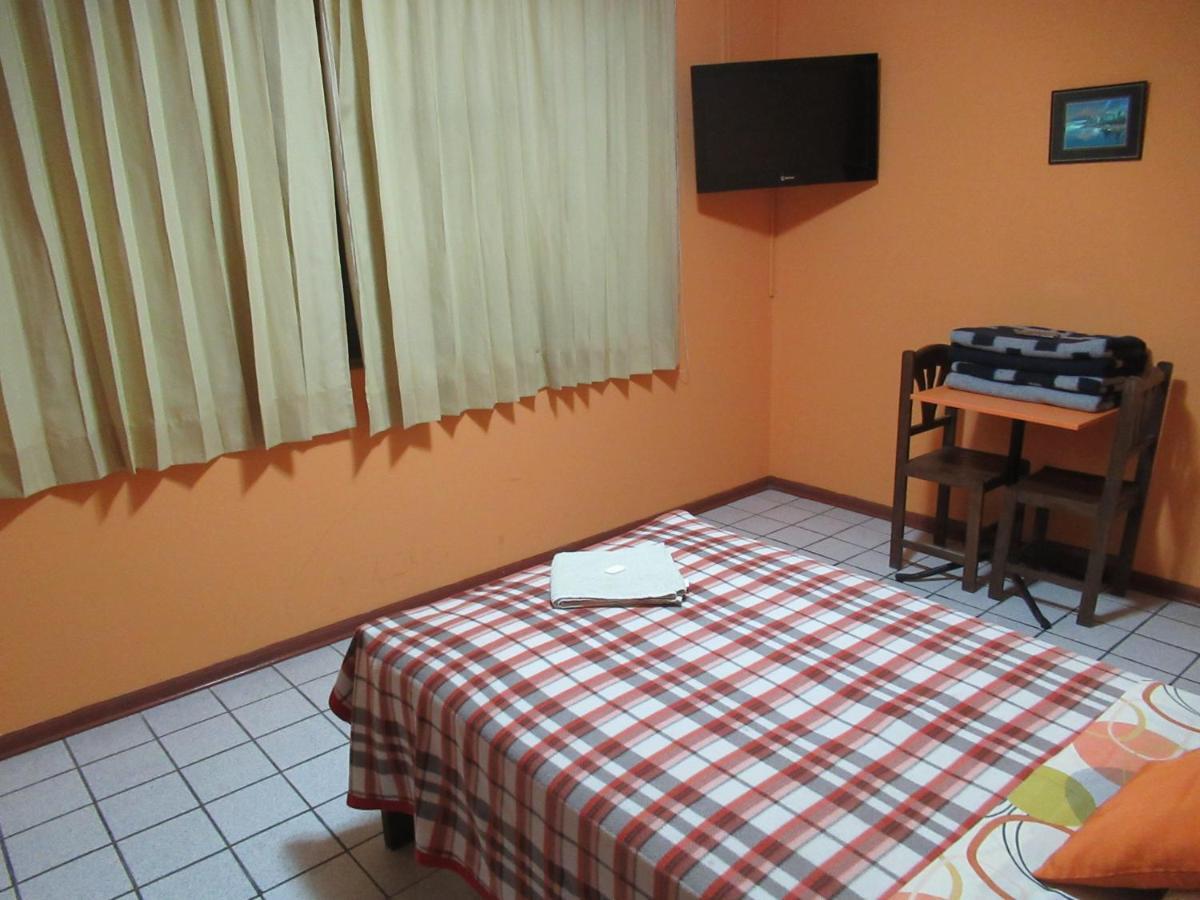 Kurmi Hostel Lima Airport Eksteriør billede
