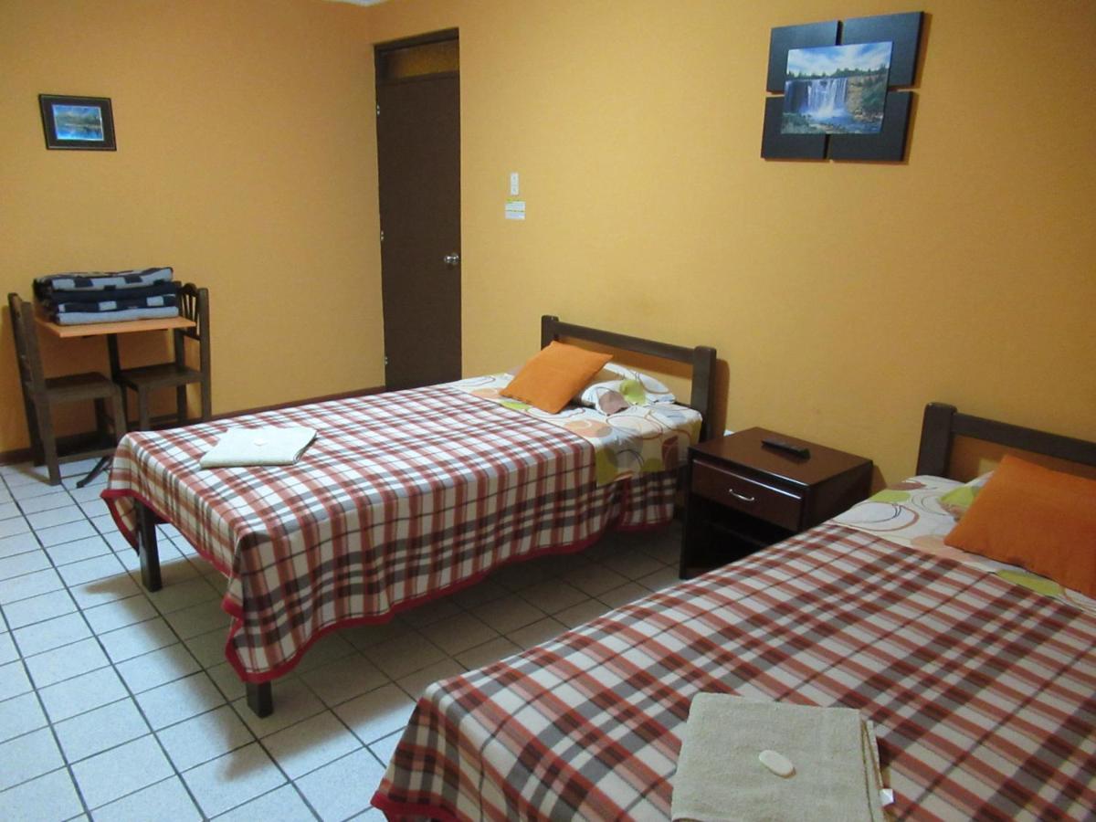 Kurmi Hostel Lima Airport Eksteriør billede