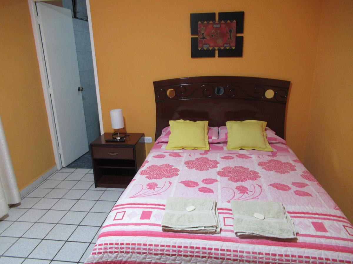 Kurmi Hostel Lima Airport Eksteriør billede