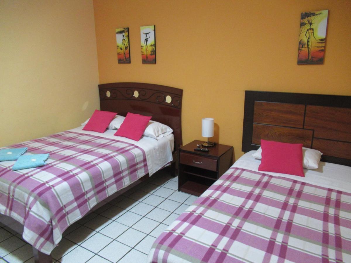 Kurmi Hostel Lima Airport Eksteriør billede