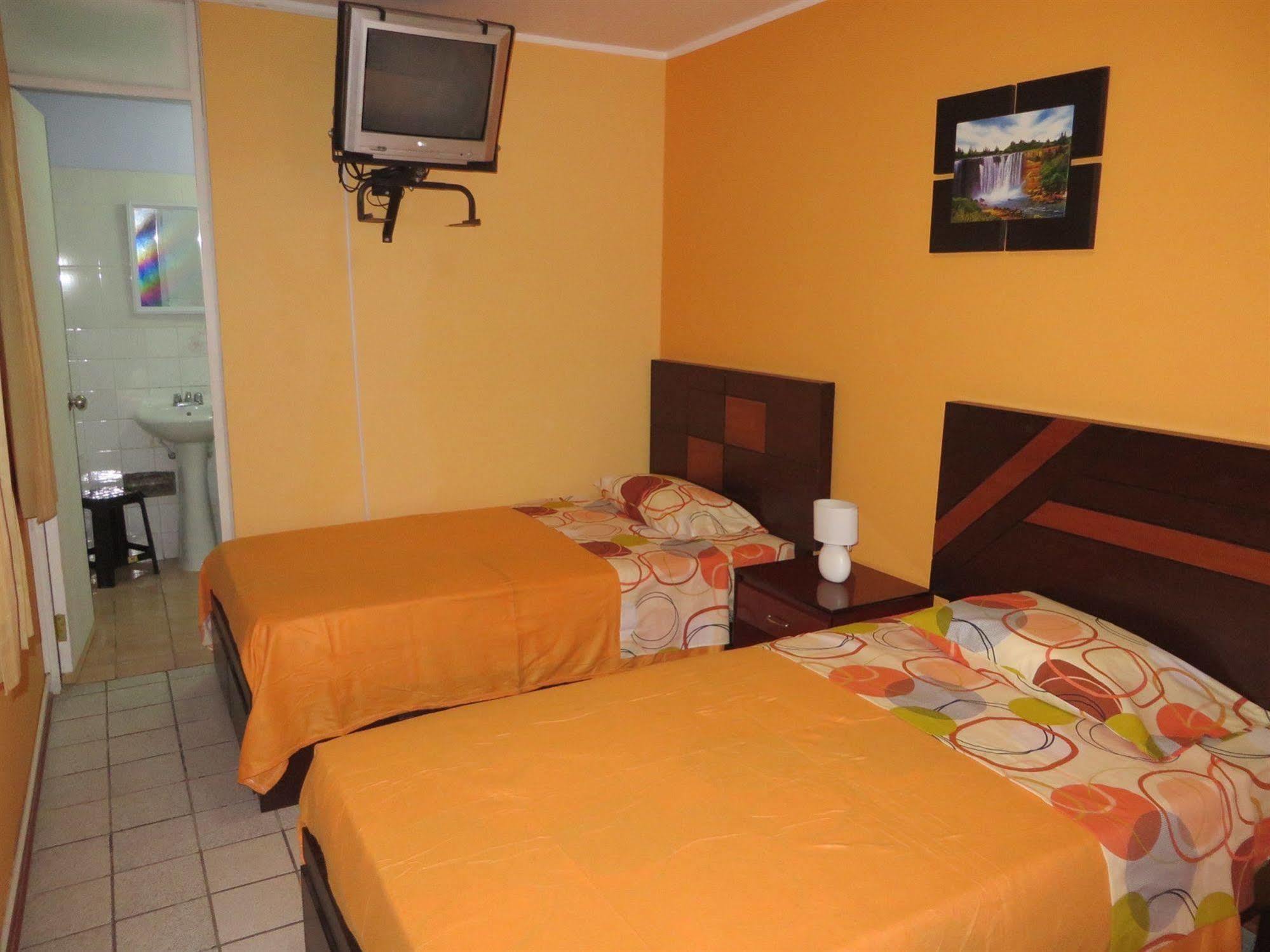 Kurmi Hostel Lima Airport Eksteriør billede