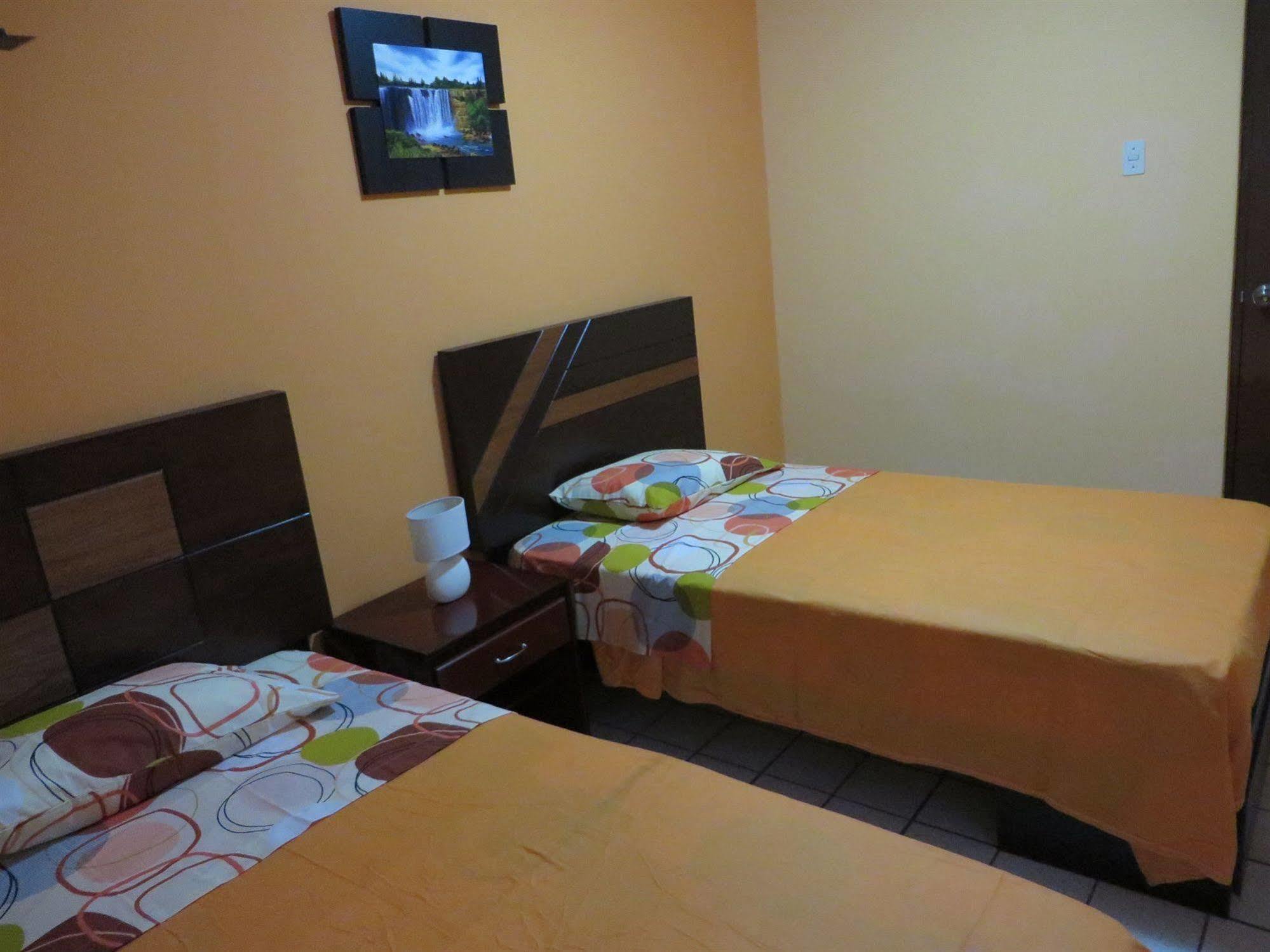 Kurmi Hostel Lima Airport Eksteriør billede