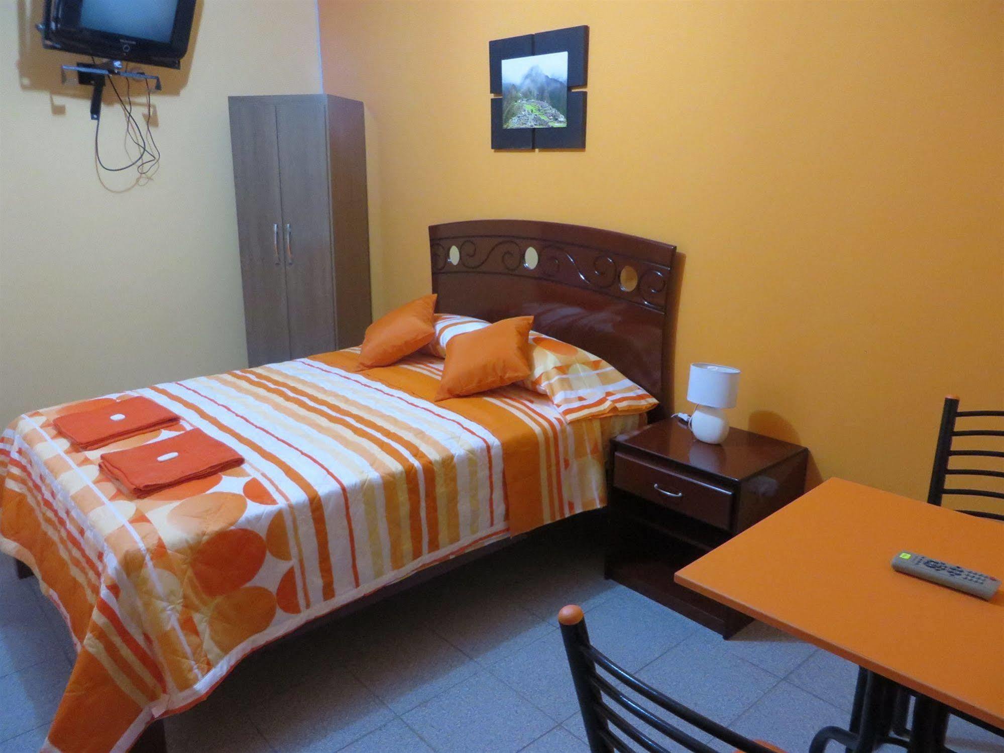 Kurmi Hostel Lima Airport Eksteriør billede